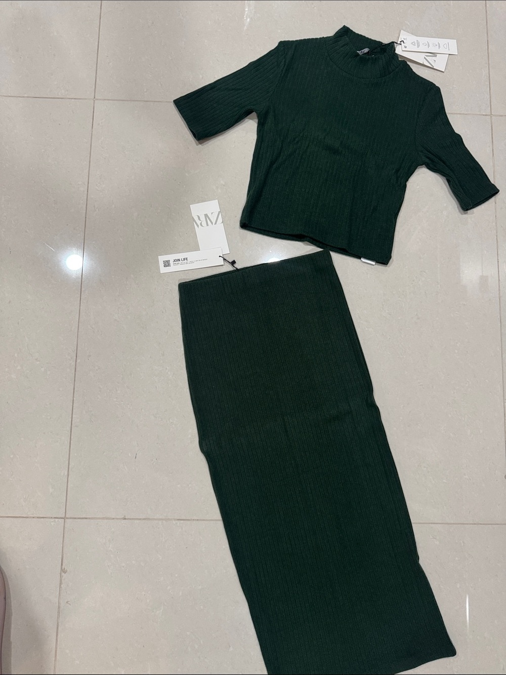 Zara Forest Green Ribbed Two-Piece Skirt Set